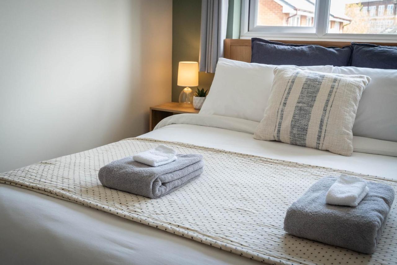 לונדון Homely And Stylish Bermondsey Apartment With Parking מראה חיצוני תמונה